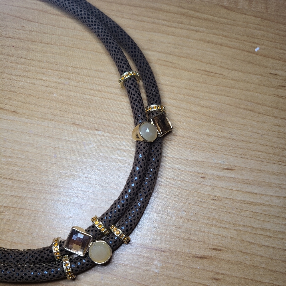 Necklace - Picture 4 of 4